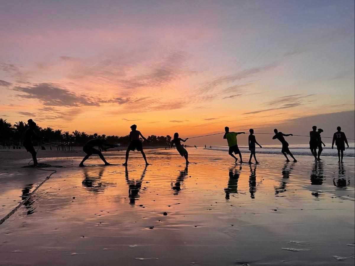 Bajo Kunda - Guesthouse Kololi Bagian luar foto