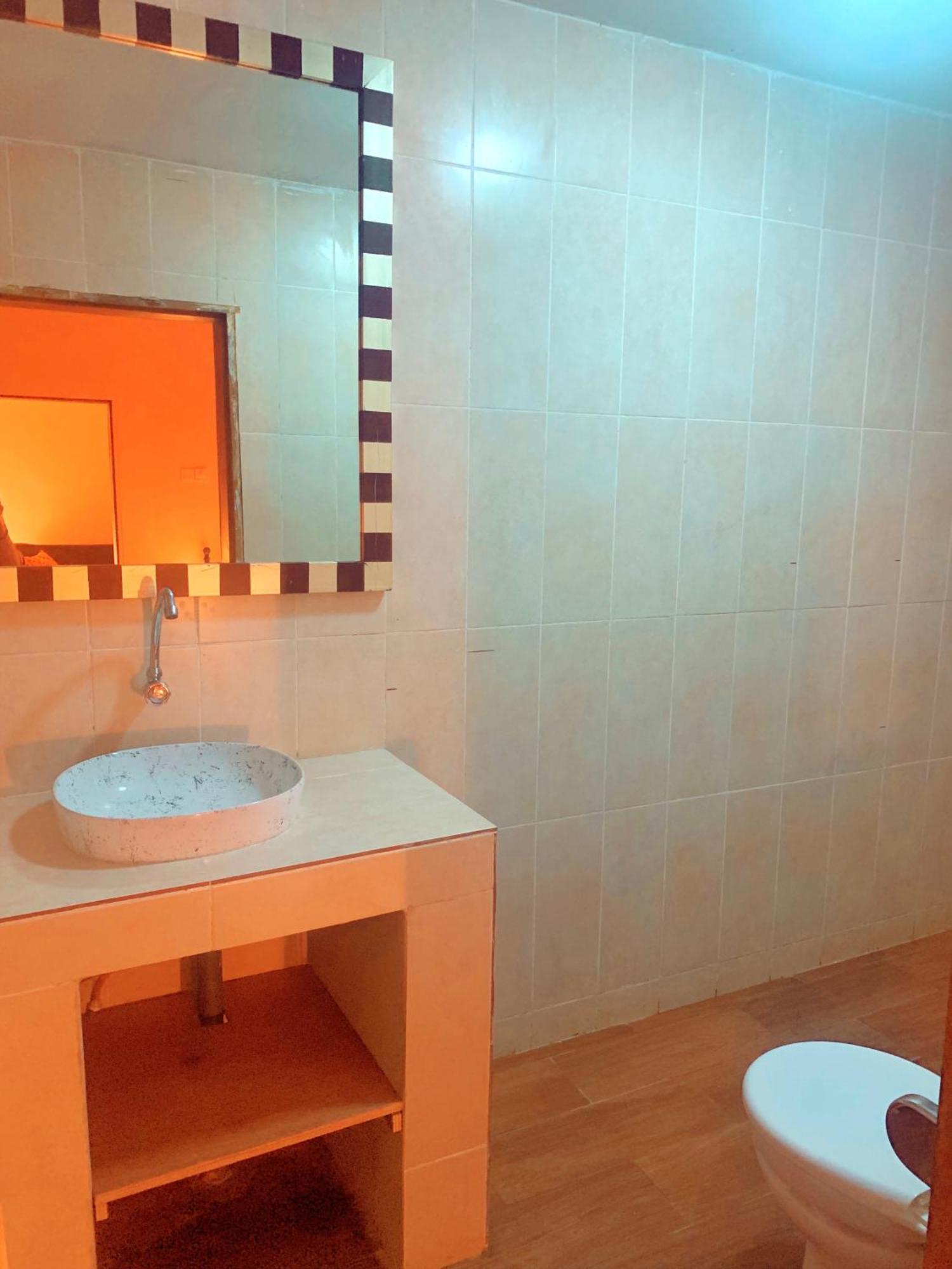Bajo Kunda - Guesthouse Kololi Ruang foto
