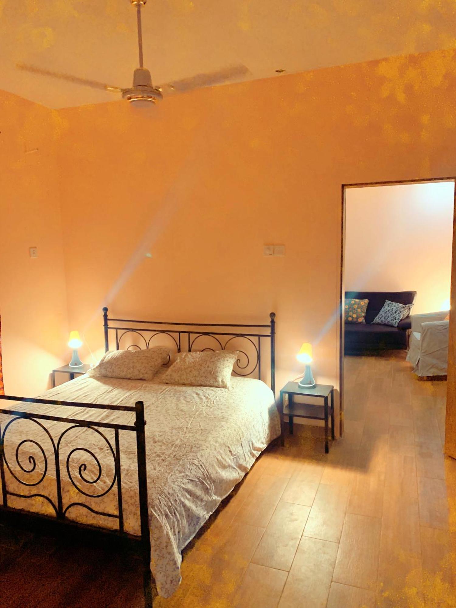 Bajo Kunda - Guesthouse Kololi Ruang foto
